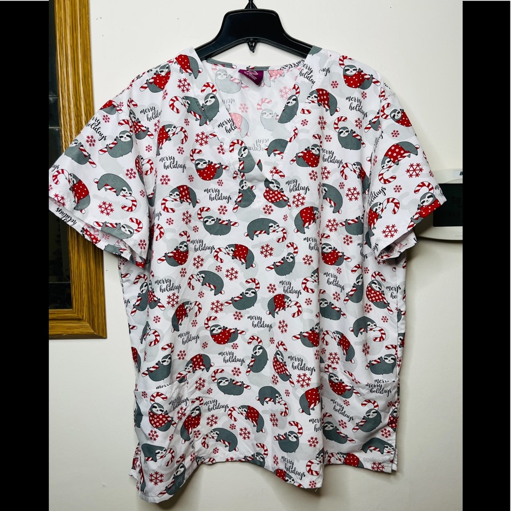SCRUBS,Divine Curves Brand Christmas Scrubs Holiday, Medical clothing 2X